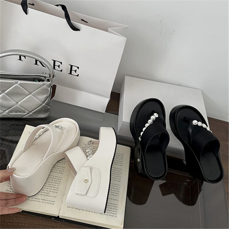 2025 Summer High Heel Toe Separator Flip Flops Women Rhinestone Platform Thick Sole Beach Slippers Wedge - Image 5