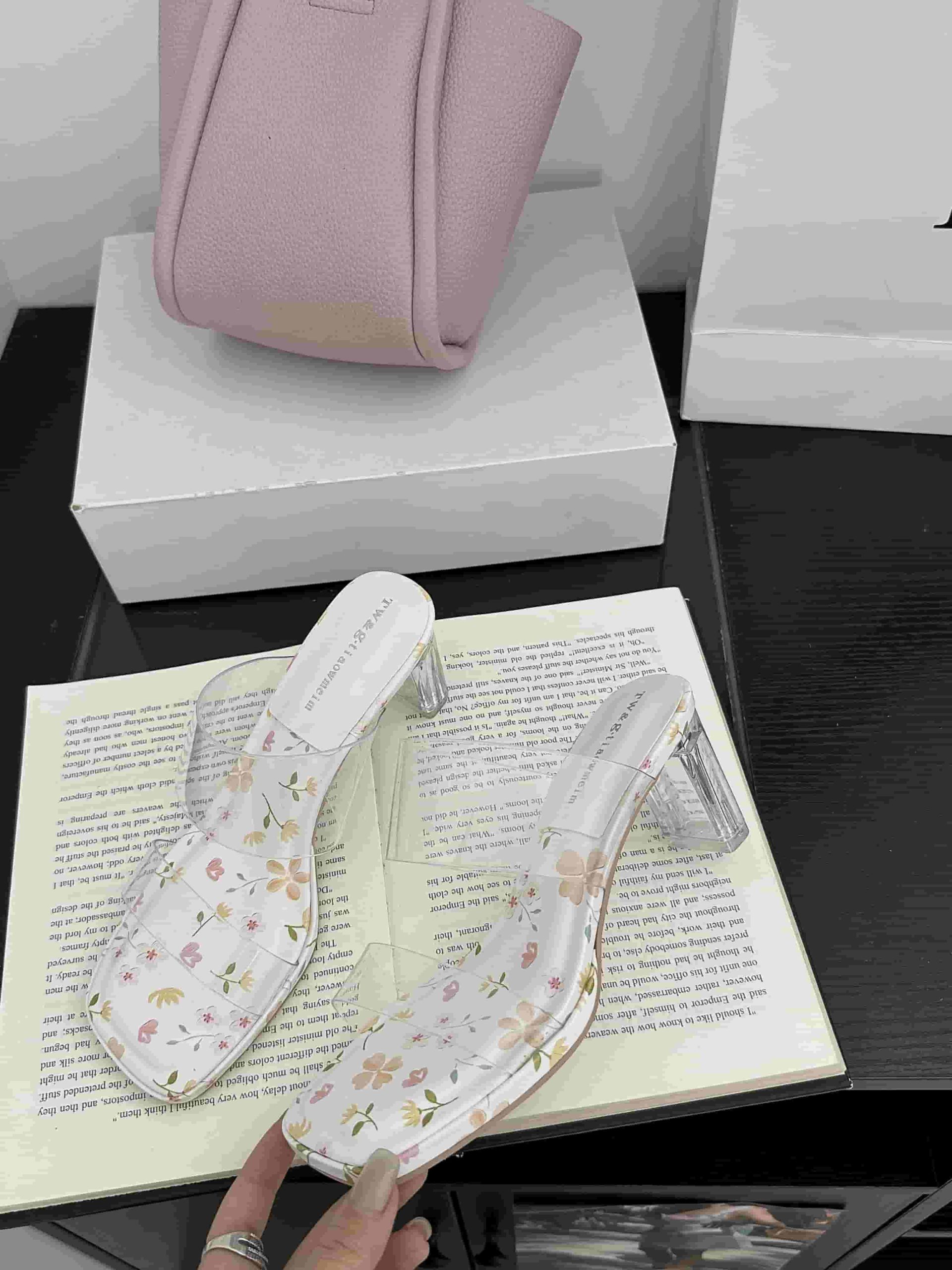 New Transparent Chunky Heel Sandals 2025 Fashion High Heel One-Strap Slippers - Image 3